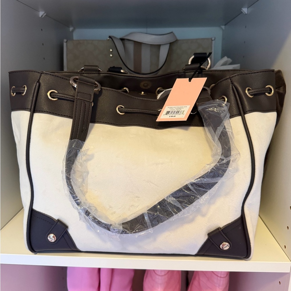 Juicy Couture Cream Scottie Dog Daydreamer bag - Picture 3 of 3